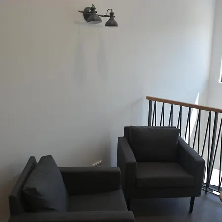 Weingut Bugner Meizelhof ホテル Klein-Winternheim