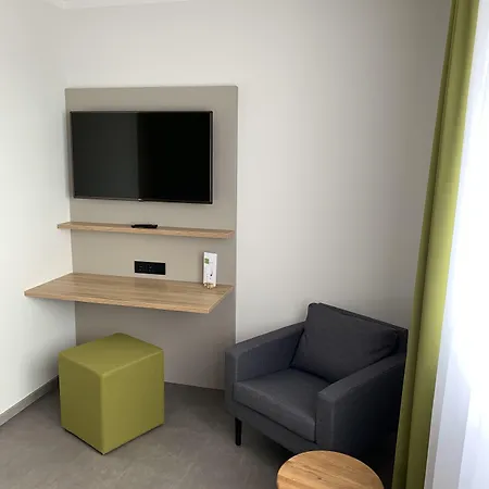 Weingut Bugner Meizelhof 3* Klein-Winternheim