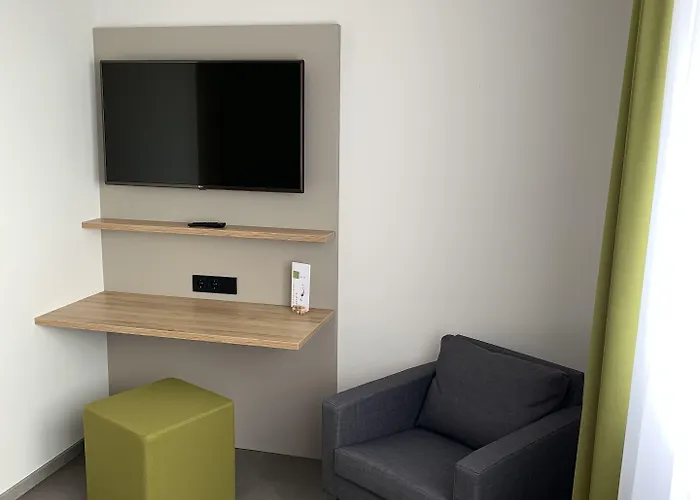 Weingut Bugner Meizelhof 3* Klein-Winternheim