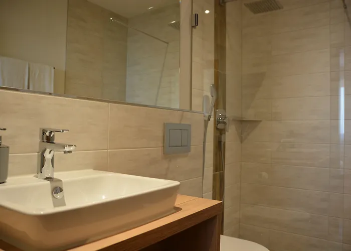 Weingut Bugner Meizelhof Hotel 3*